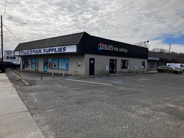646 ROUTE 112  PATCHOGUETwo stores available in shopping center 3528 SF   5474 mo5714 SF   8 250 moCall owner at 516 223 6200or email denis unitedpropertiescorp comView this Listing on Our Website at UPCLI com  